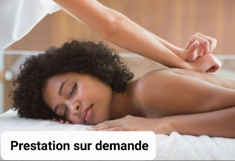 Le Ti Bourgeois Lägenhet Riviere-Salee Exteriör bild